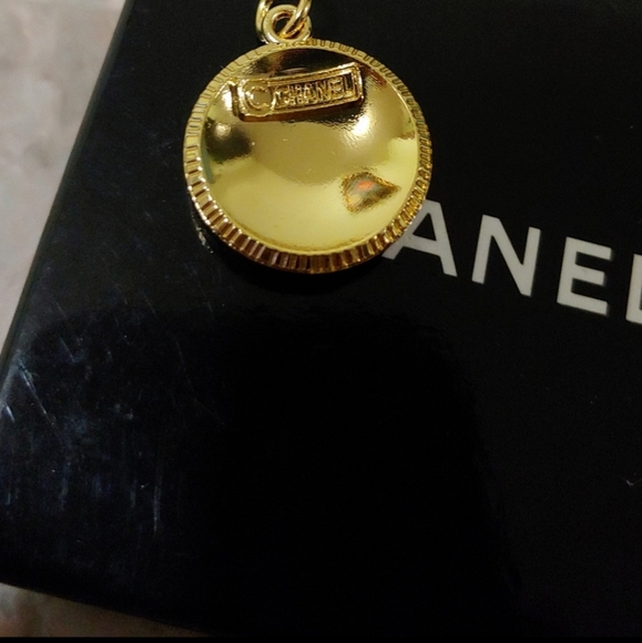 Authentic, exquisite CHANEL Necklace - Picture 3 of 11